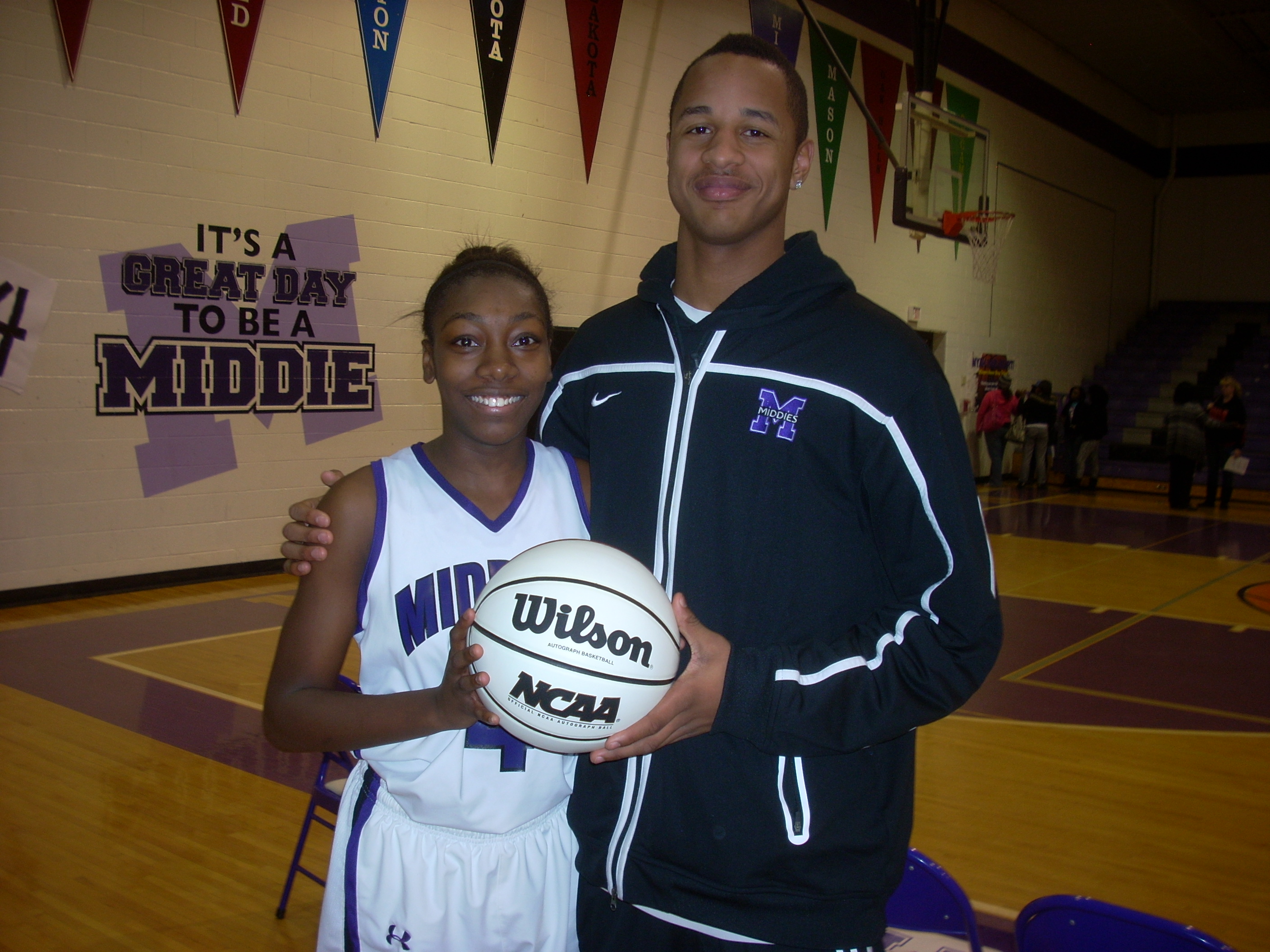 Vada Edwards and her cousin Vince each reached 1,000 points in their high school career this weekend to become the second and third members of the Edwards family to achieve the milestone.